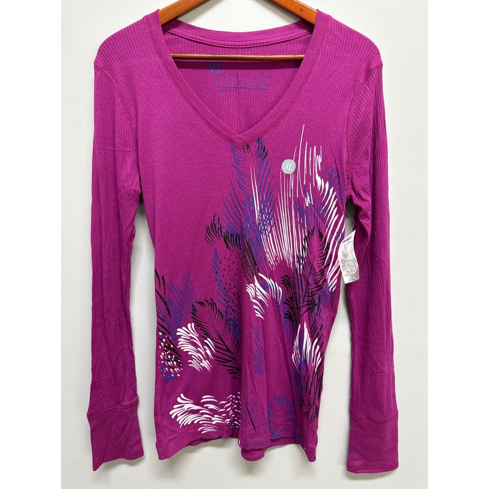 Nollie (Glam Pink) Ribbed Graphic V-Neck Long Sleeve Top Women XL
